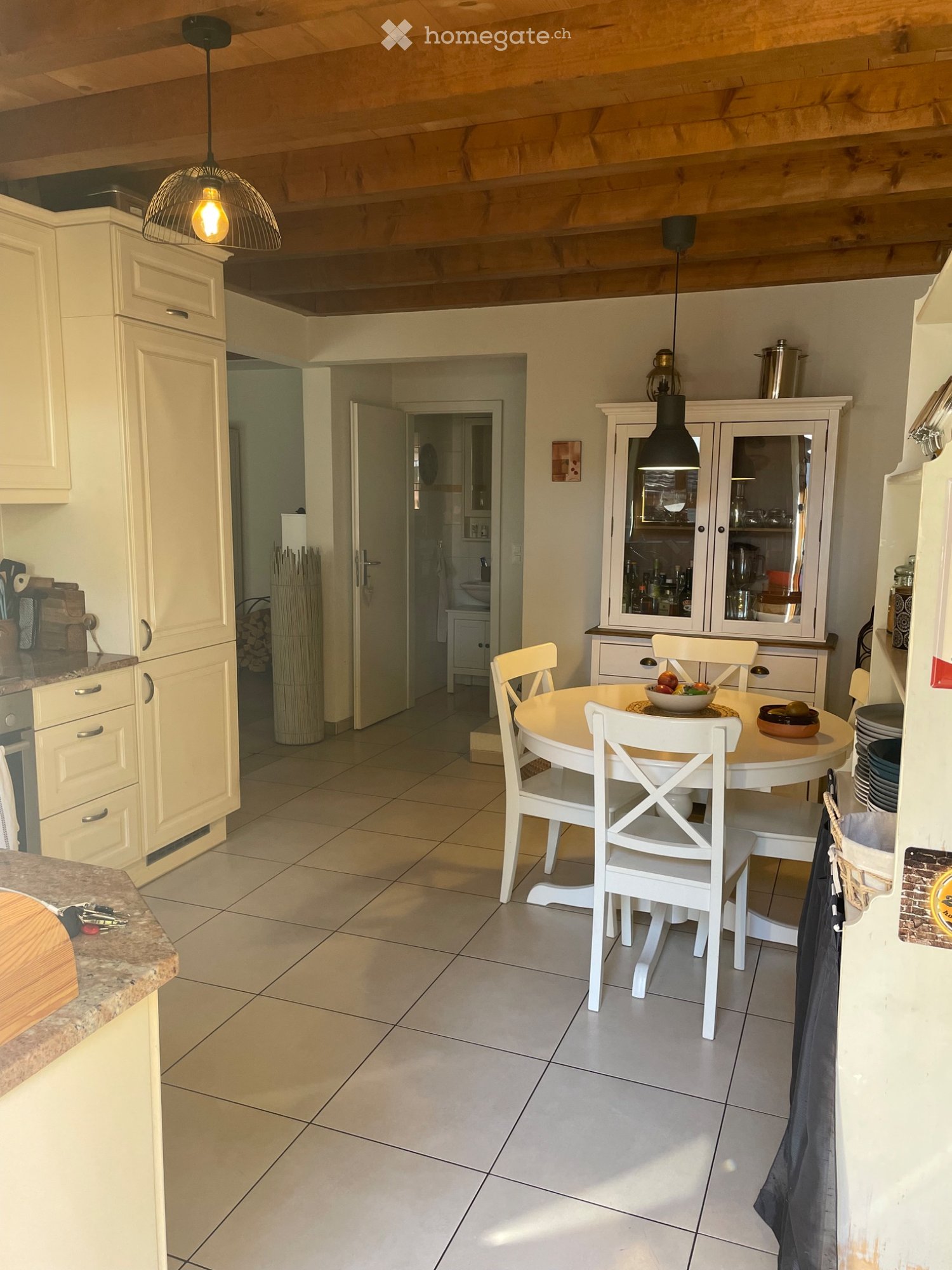 1 room single room