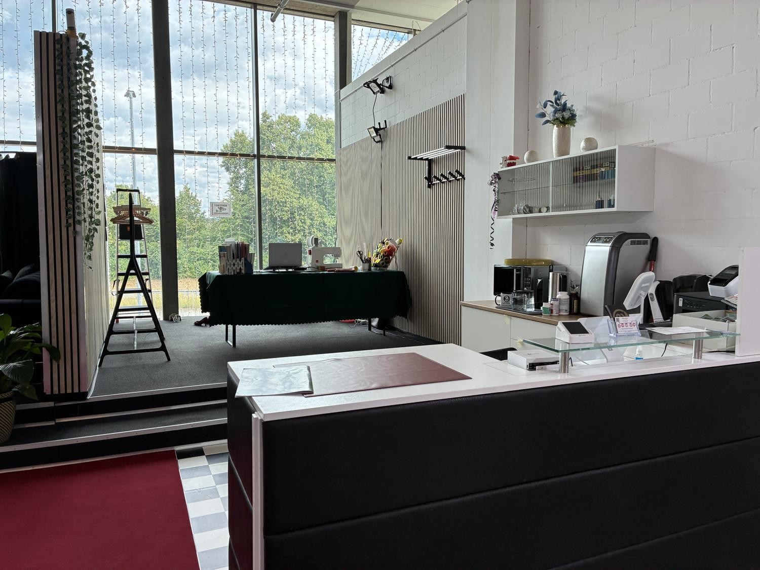 125-125m² commercial