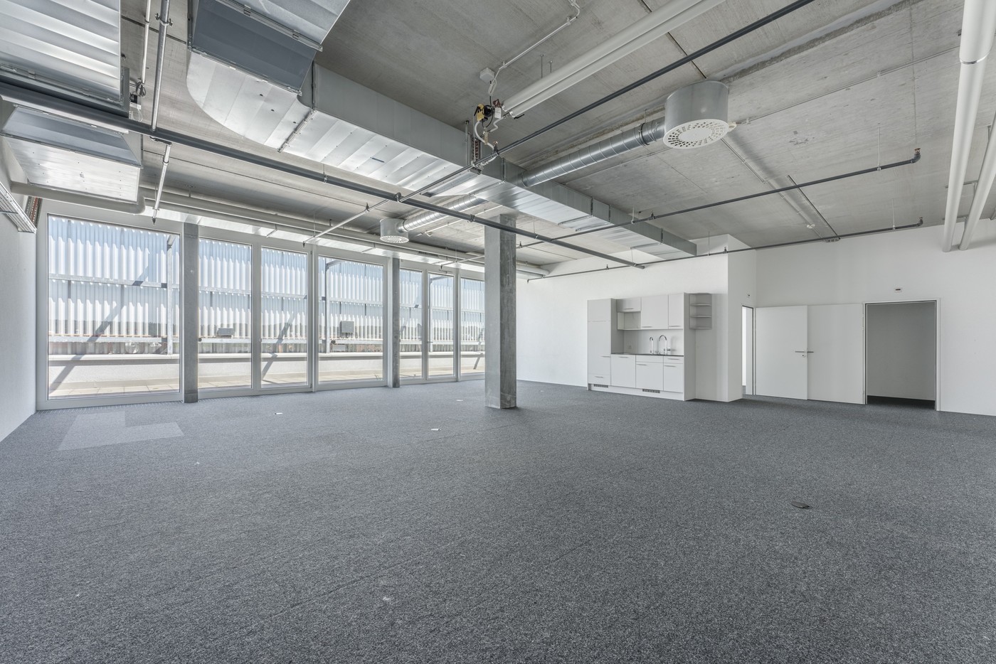 138m² office