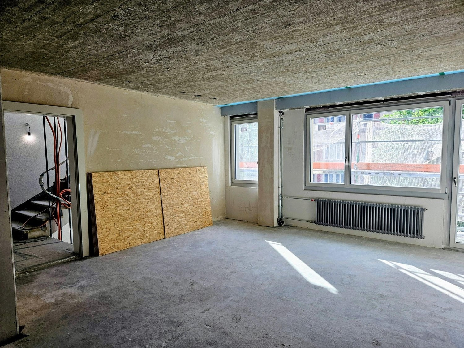 52m² office
