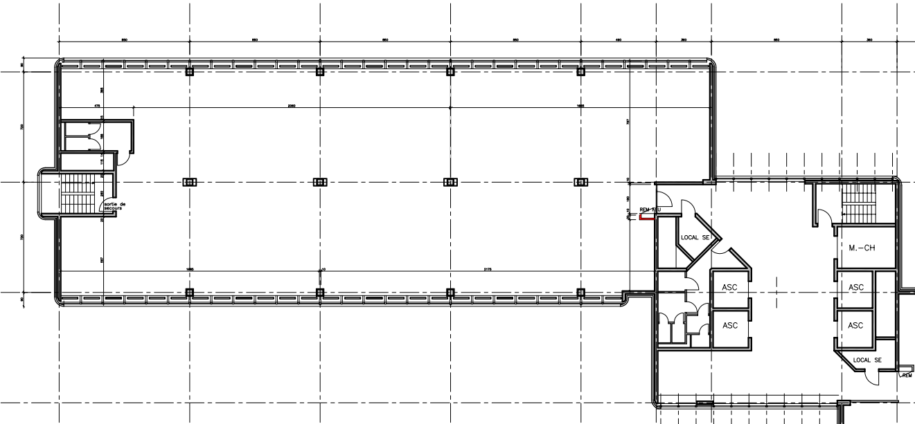 640m² office