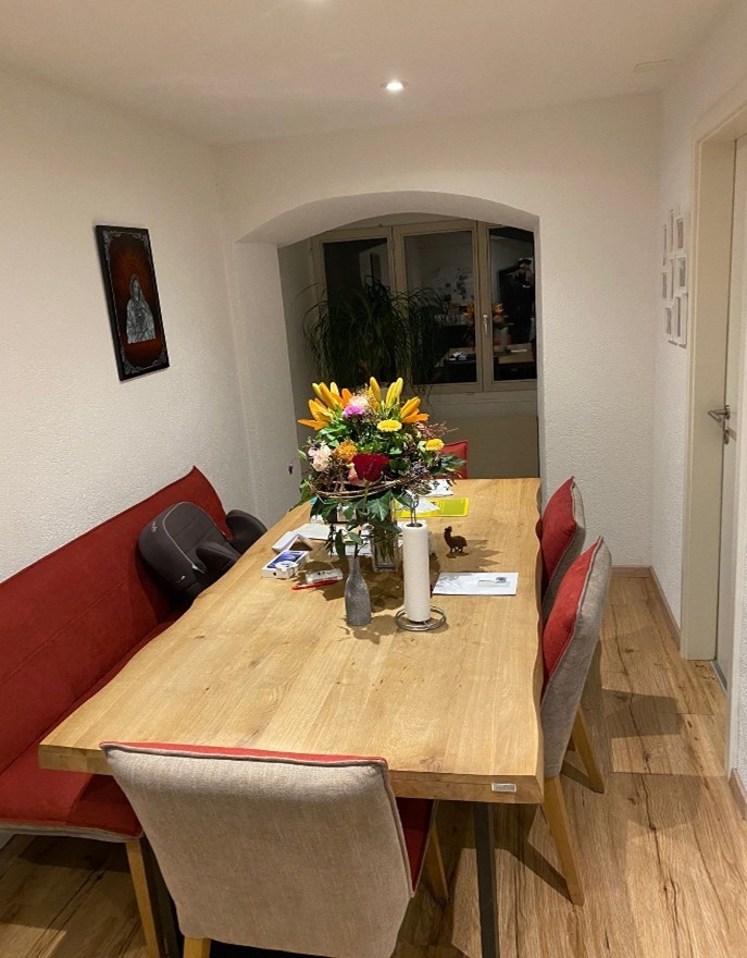 10 rooms single house