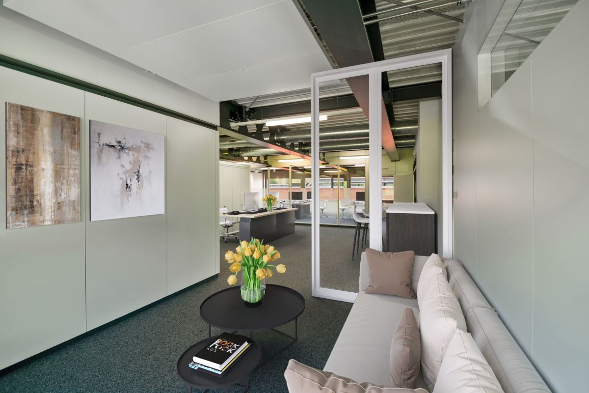 22m² office