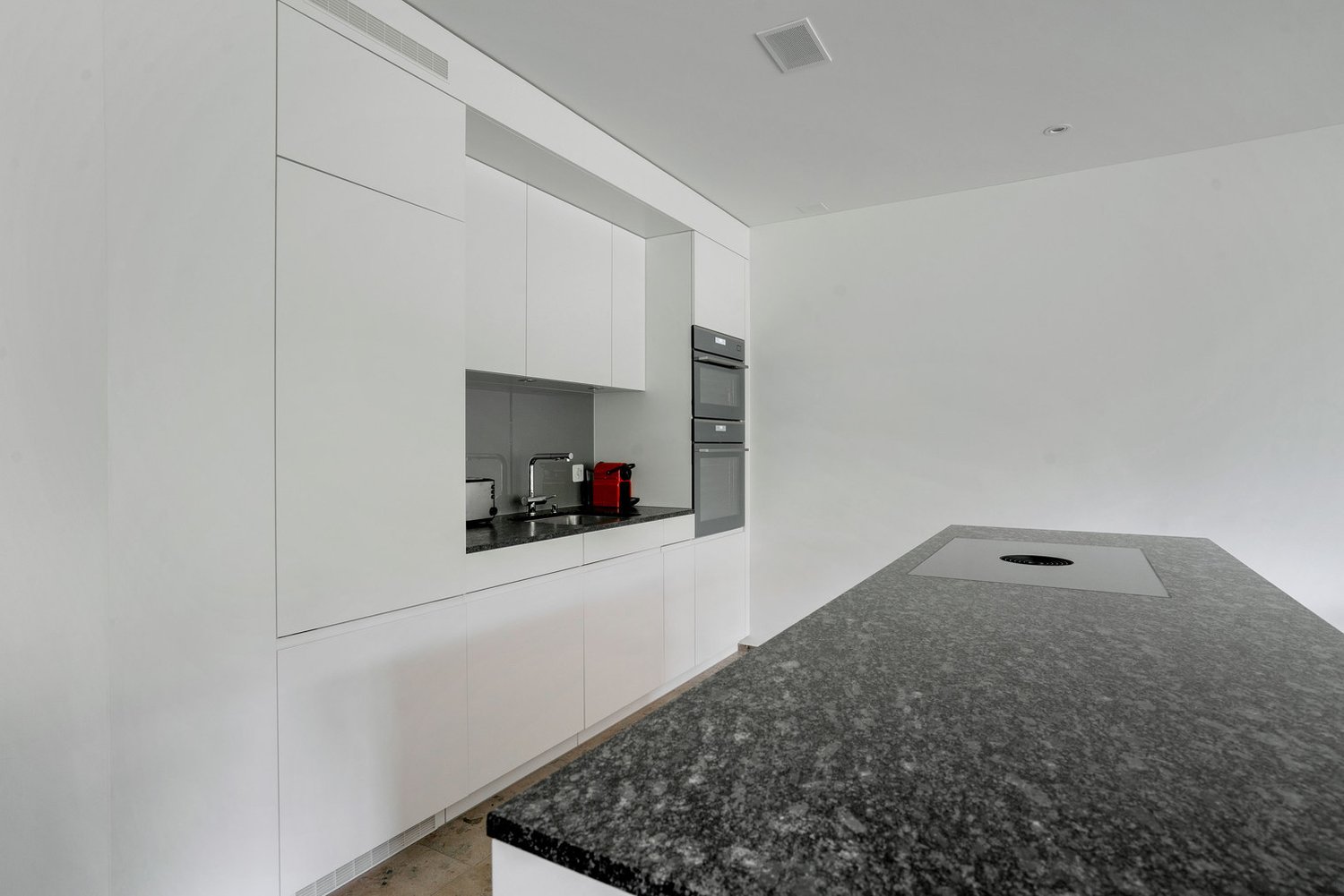 2 ½ rooms furnished flat
