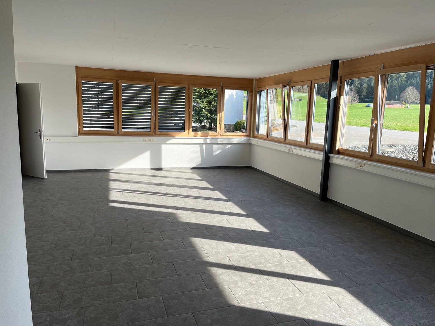 ufficio di 63-63m²