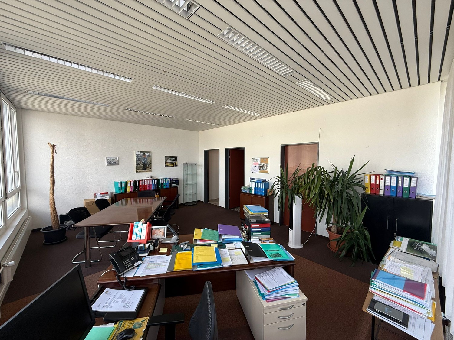 150m² commercial