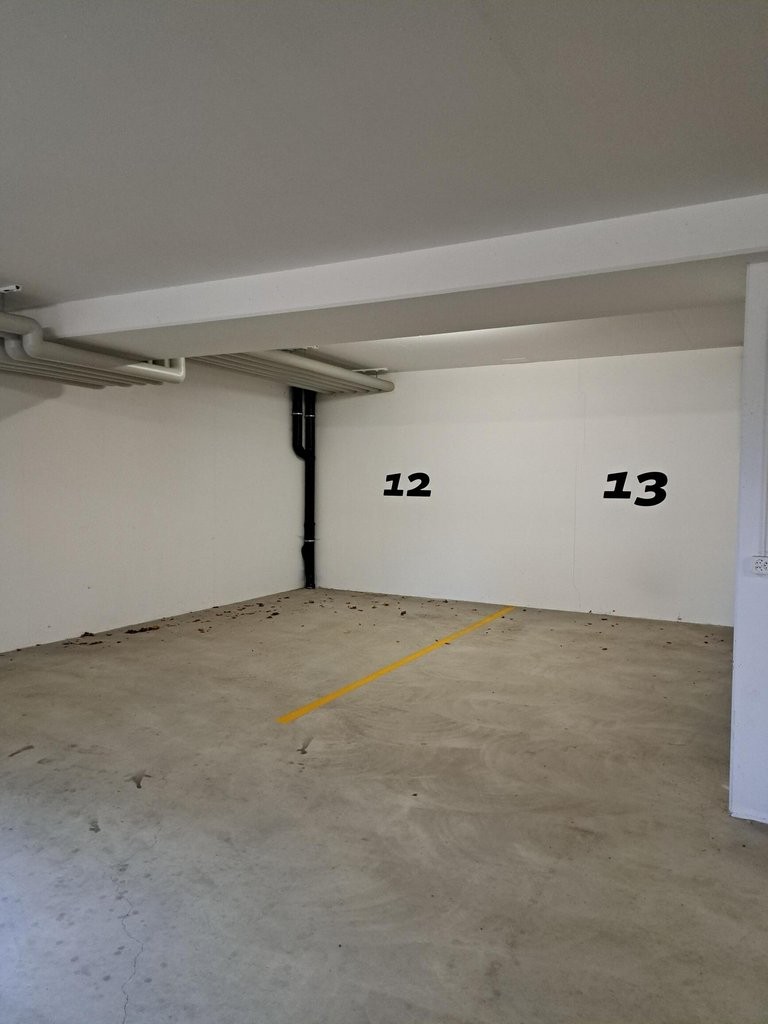 Underground slot