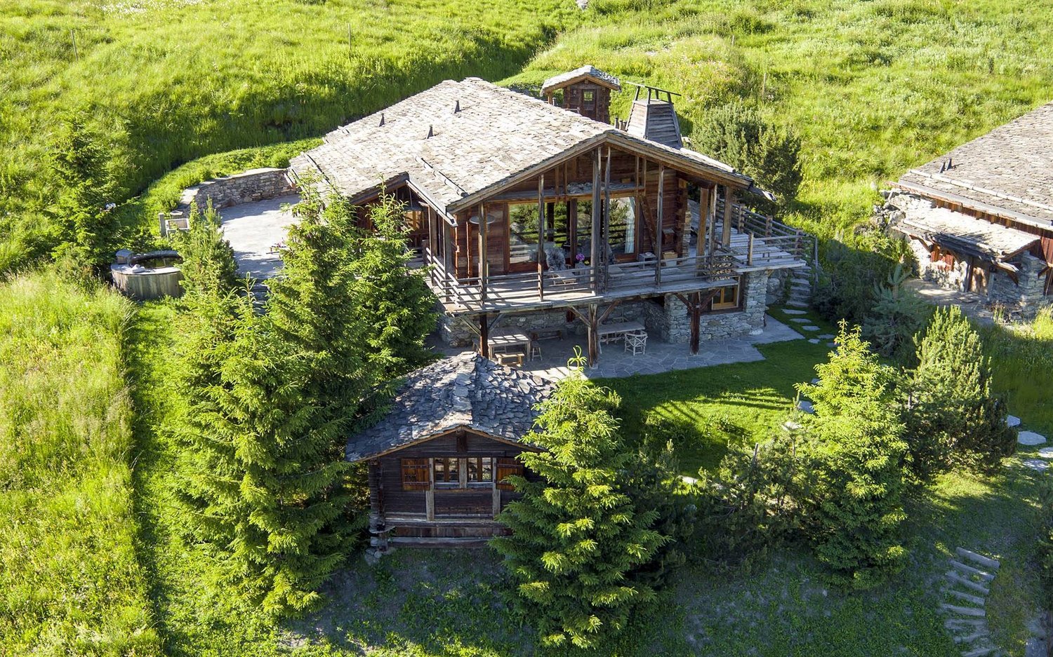 8 rooms chalet