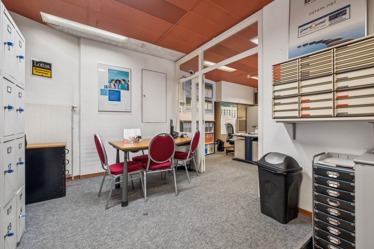 324m² Büro
