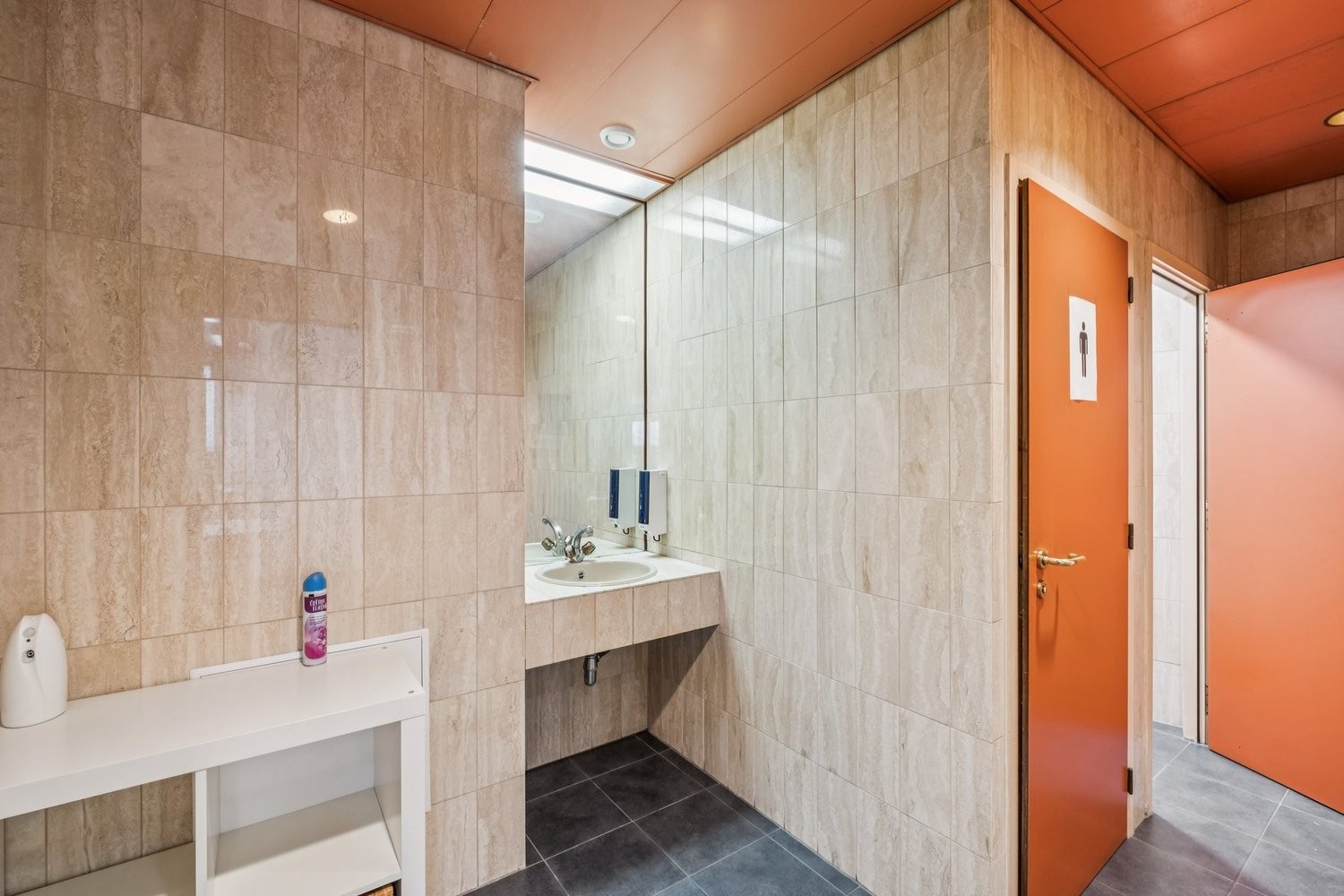 324m² Büro