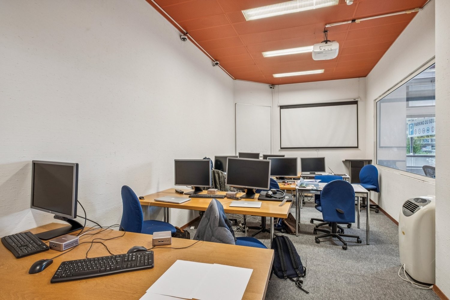 324m² Büro