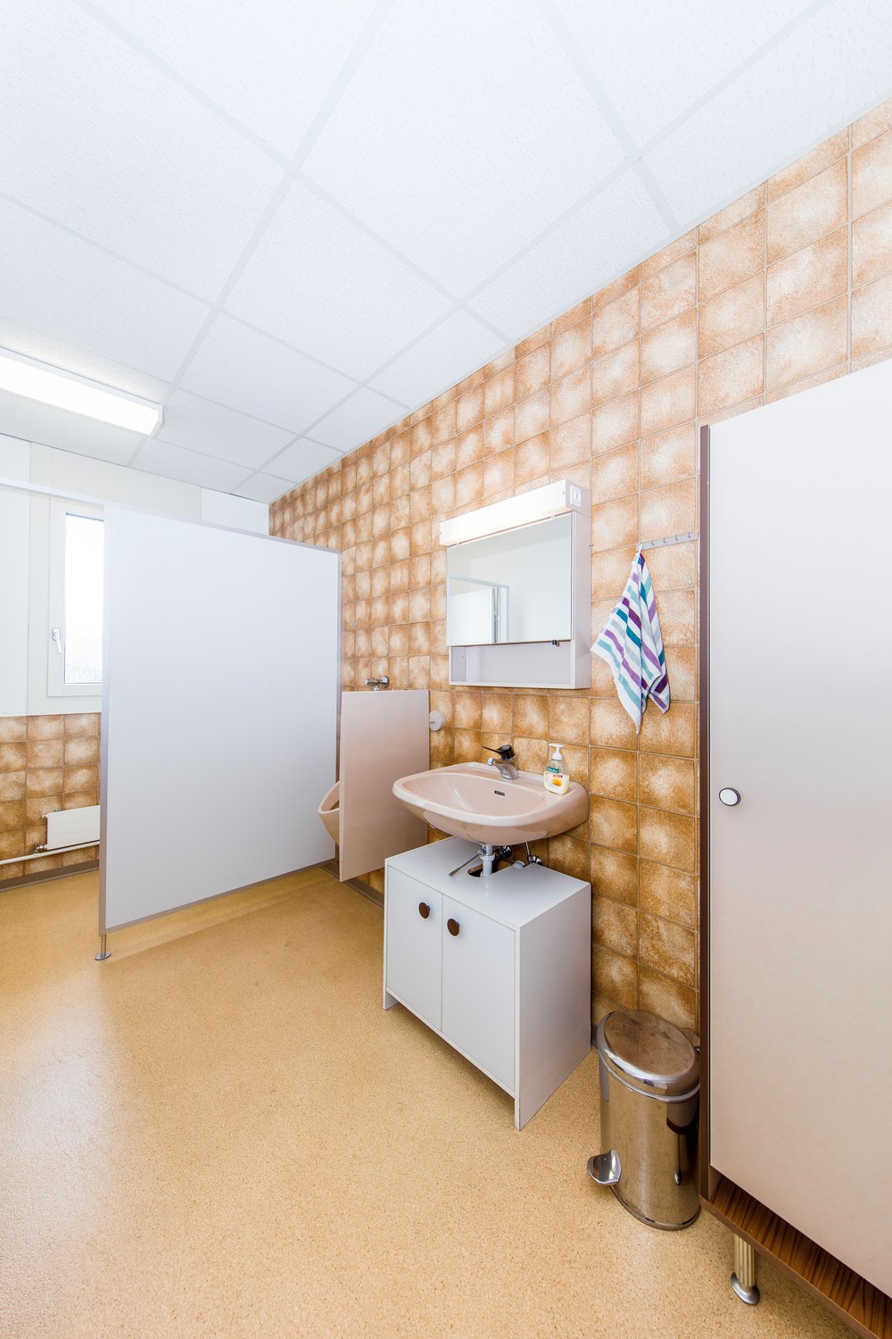 125-125m² office
