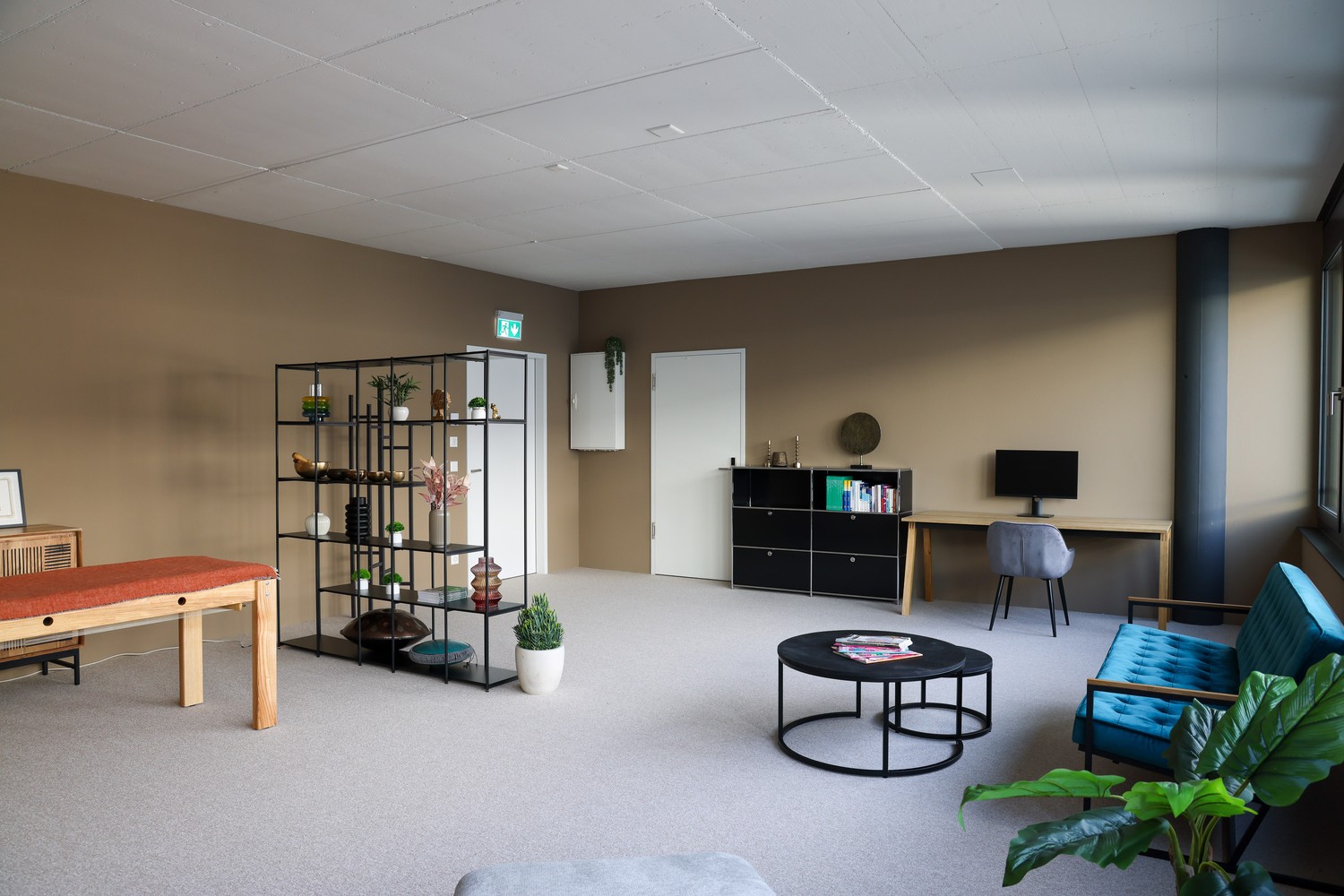 50m² commercial