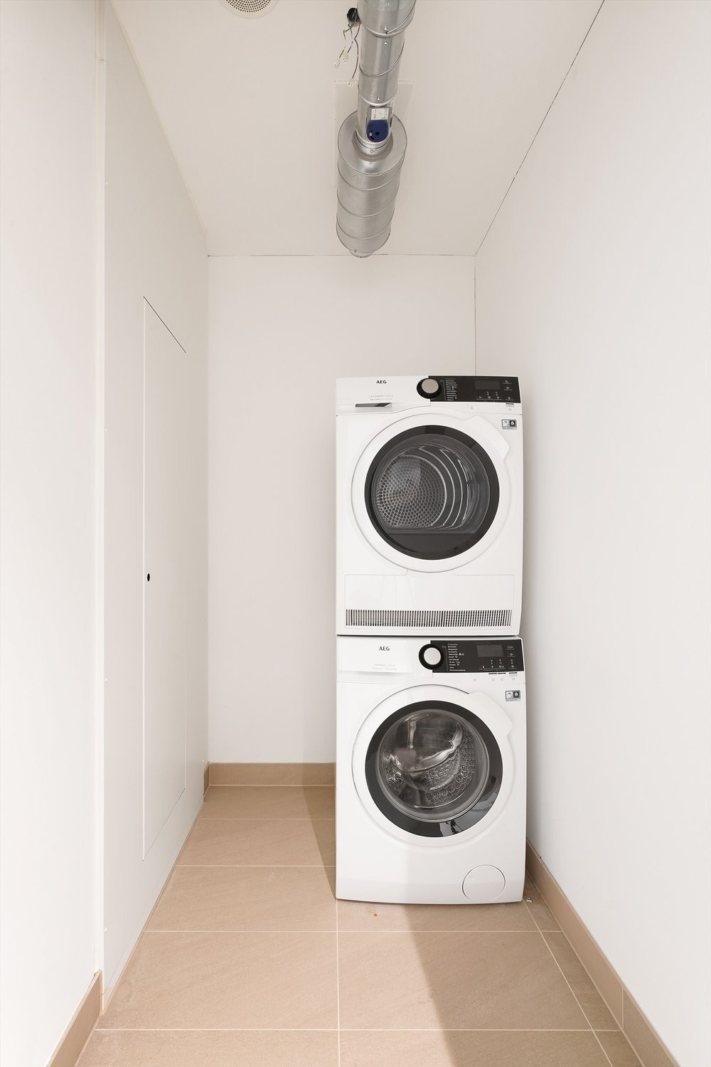 1 room loft