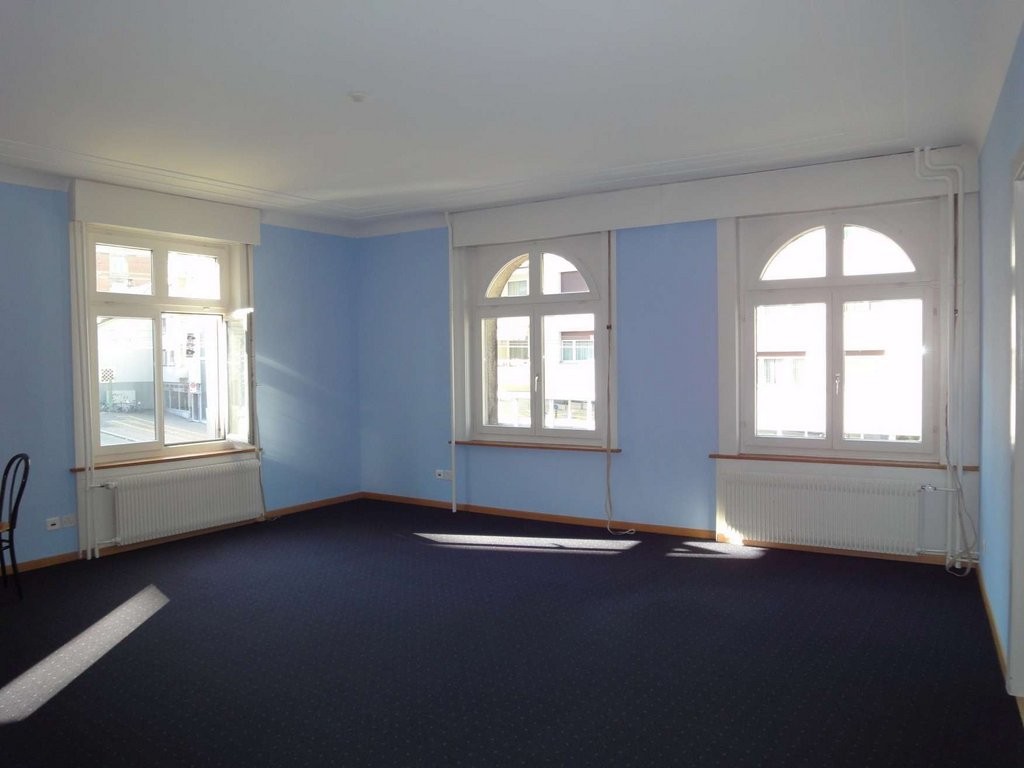 156m² office