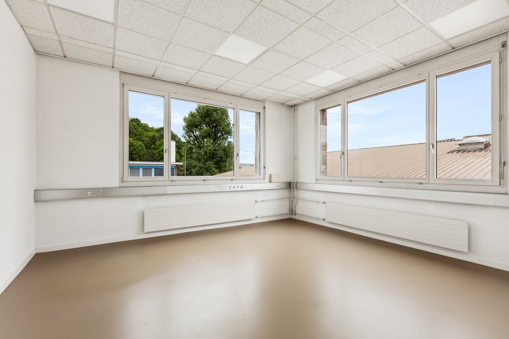 20m² office