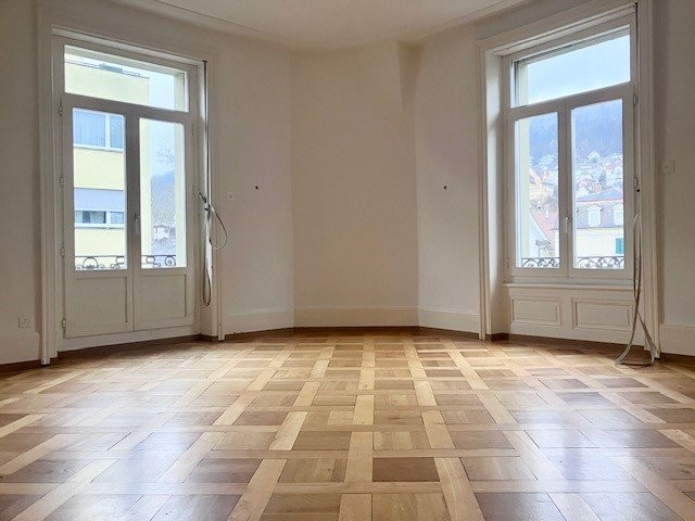6 rooms apartment