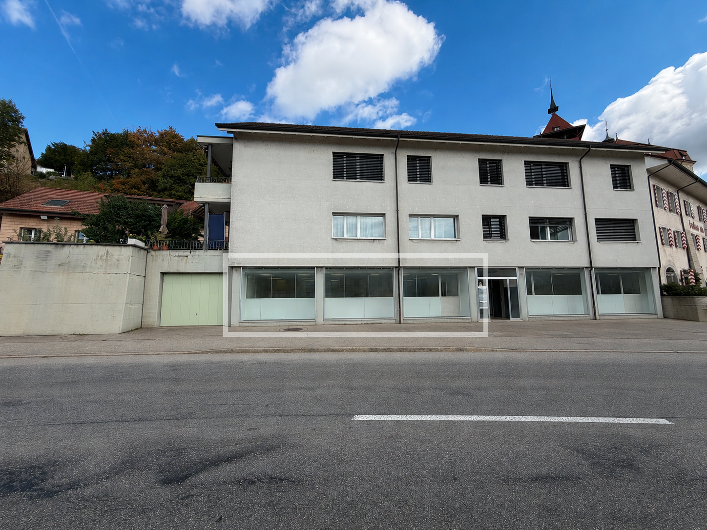 86m² commerciale