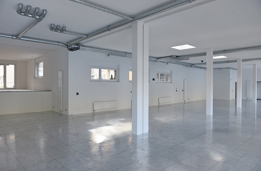 185m² commerciale
