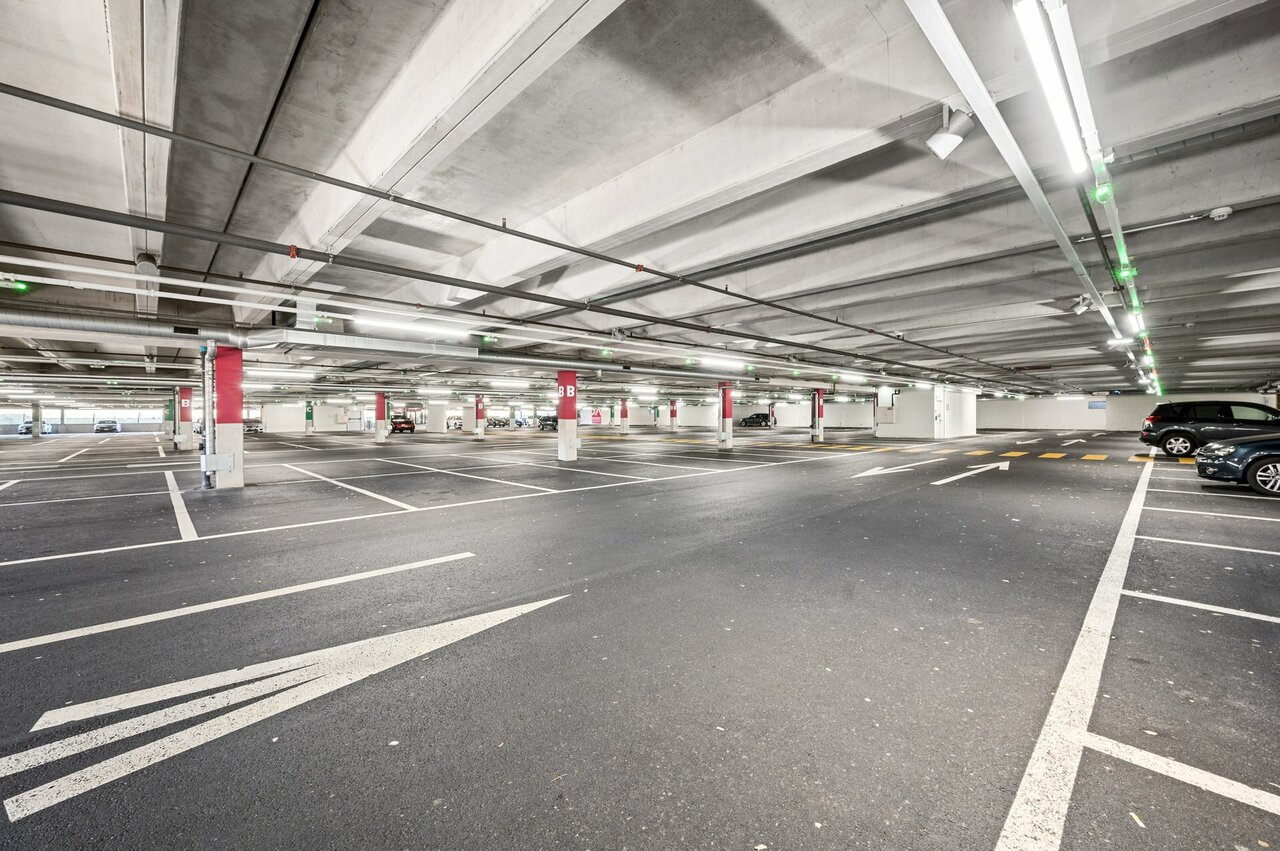 396m² ufficio