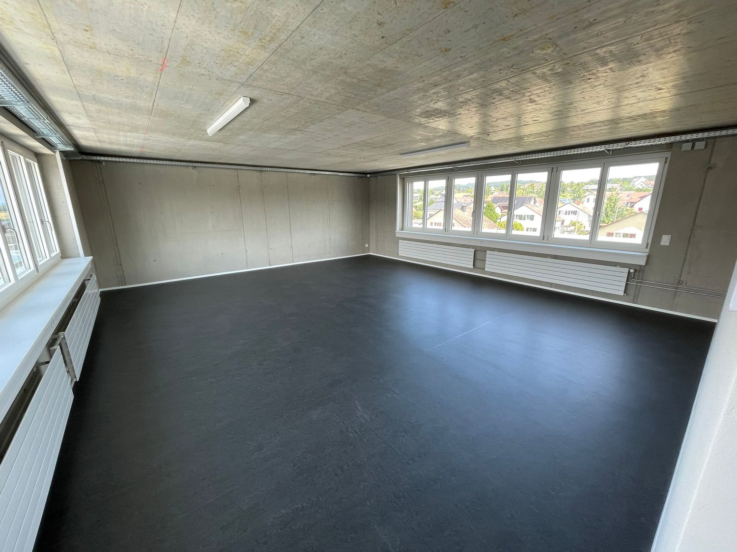46m² commercial