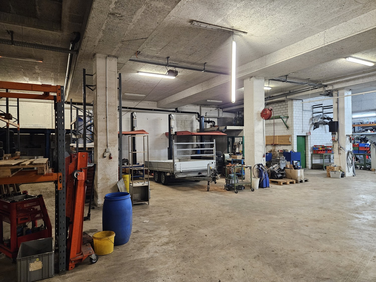 430m² commercial