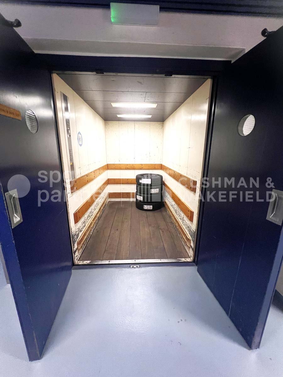 274m² ufficio