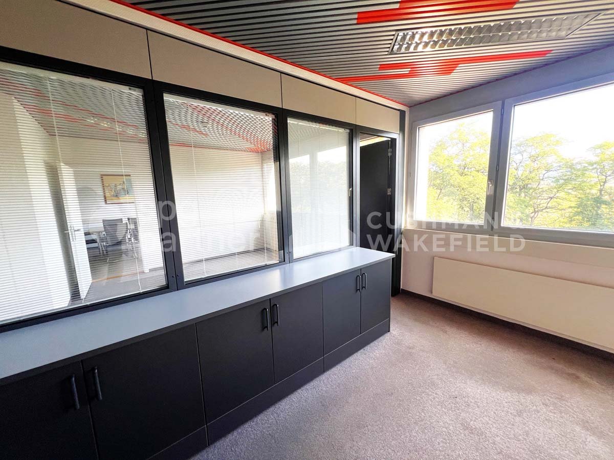 274m² ufficio