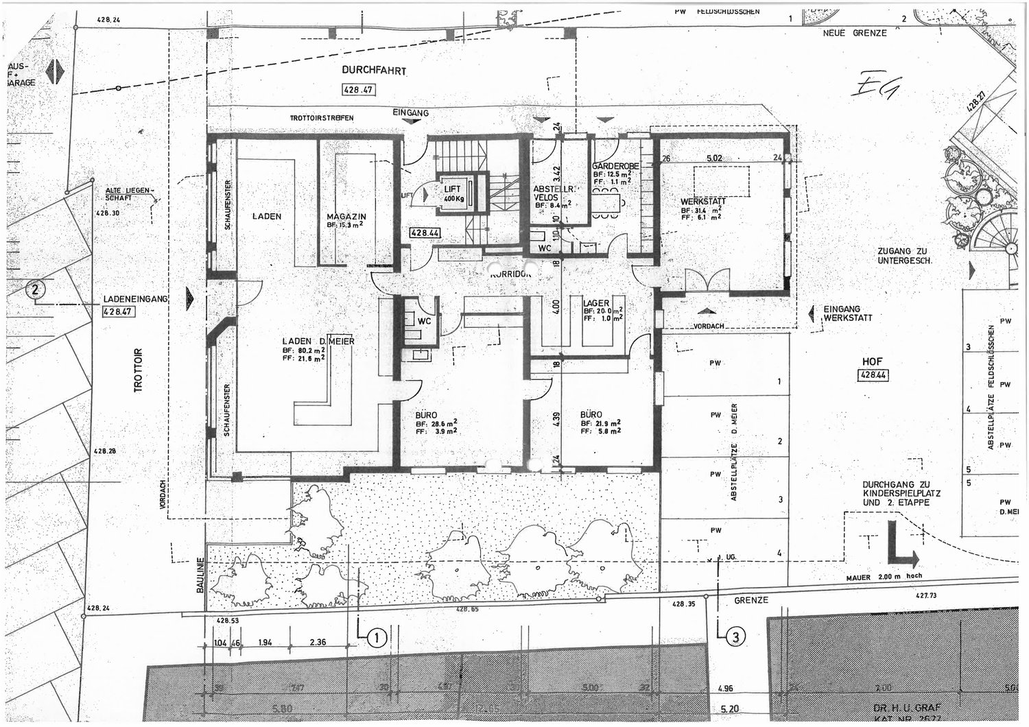 220m² commercial