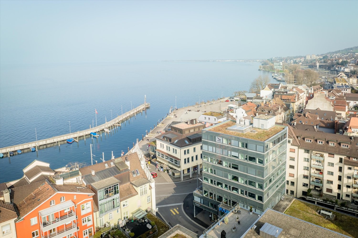 92m² office