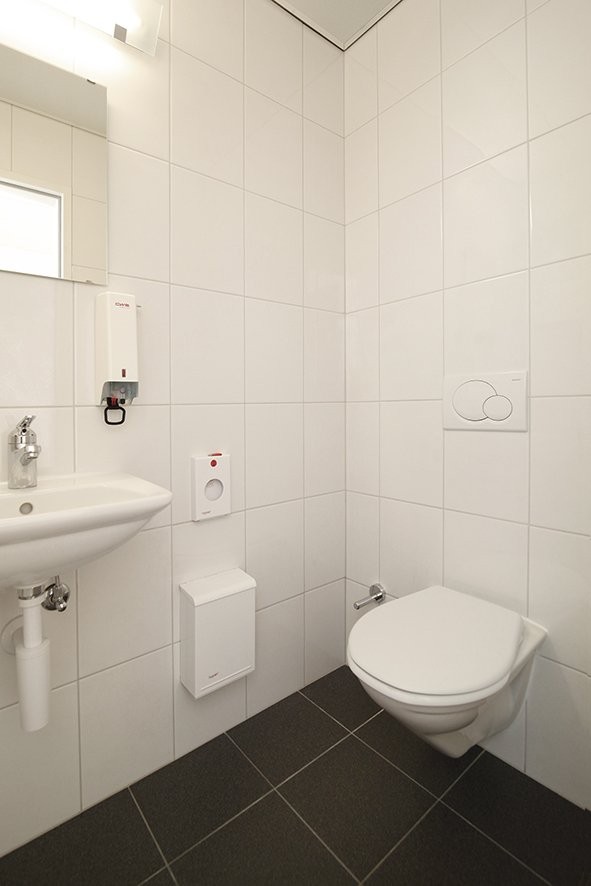 92m² office