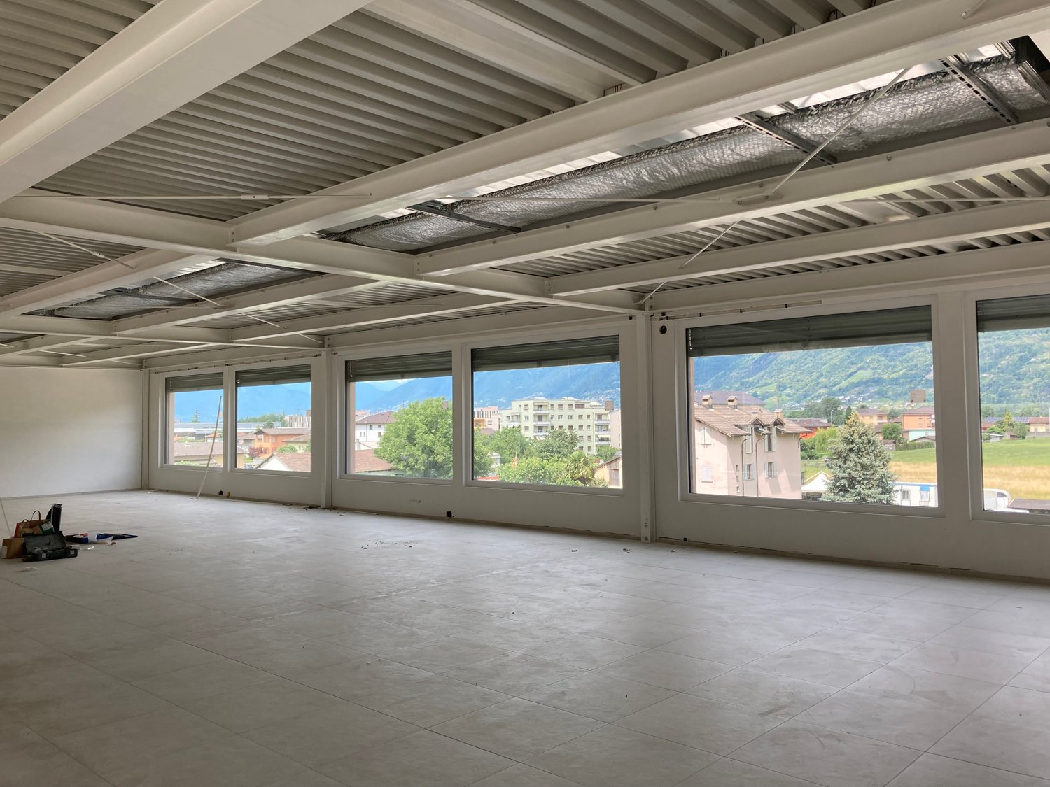 242m² ufficio