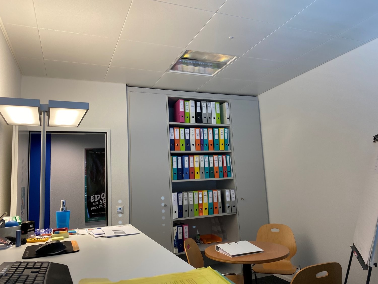 180m² office