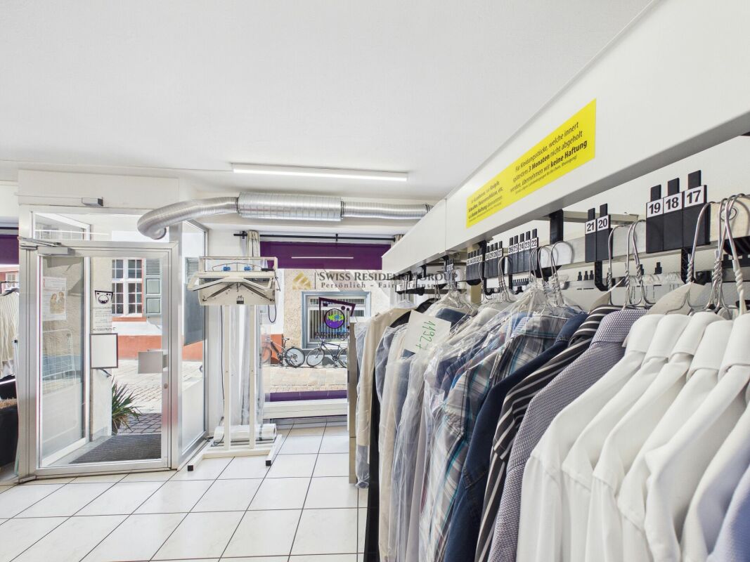 50m² commercial
