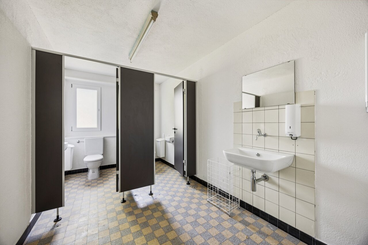 522m² commerciale