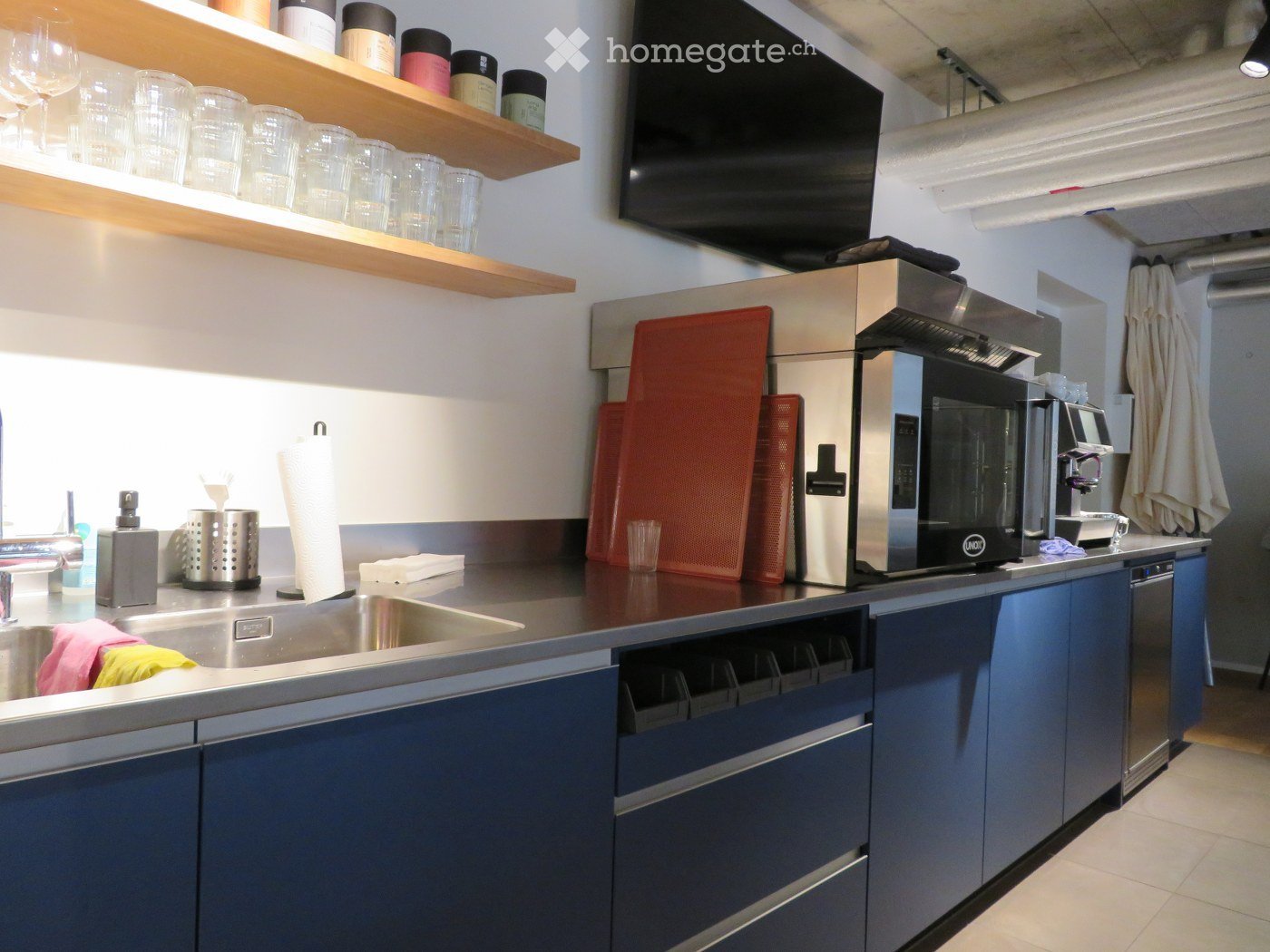 580m² commercial