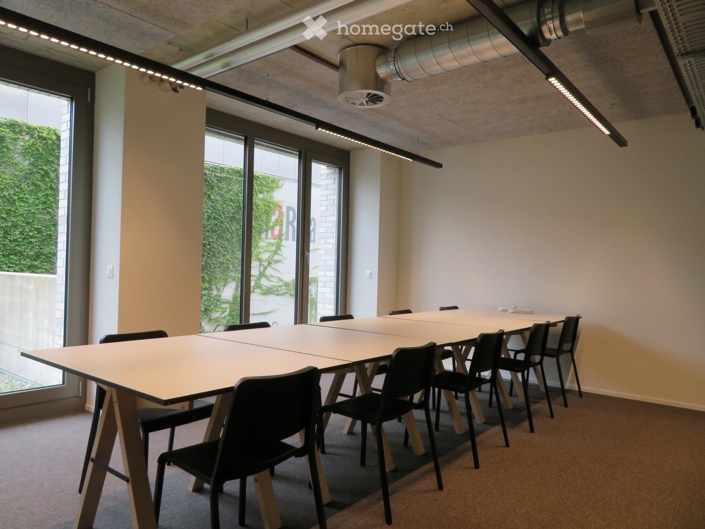 580m² commercial