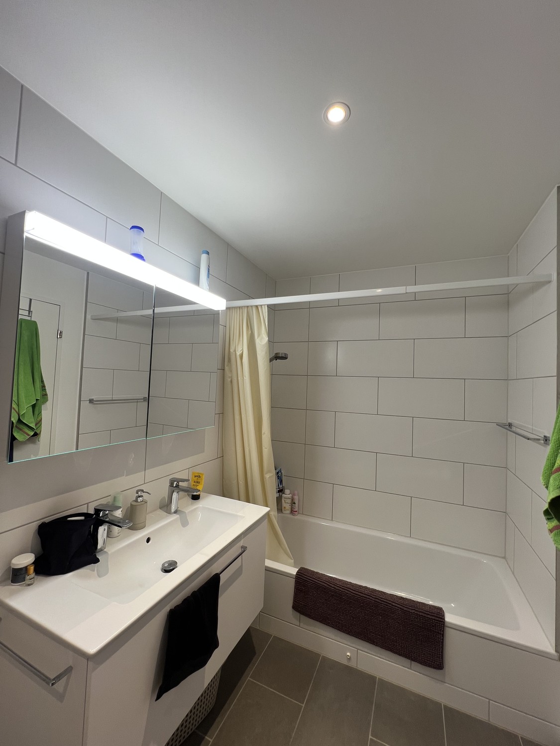 2 ½ rooms apartment