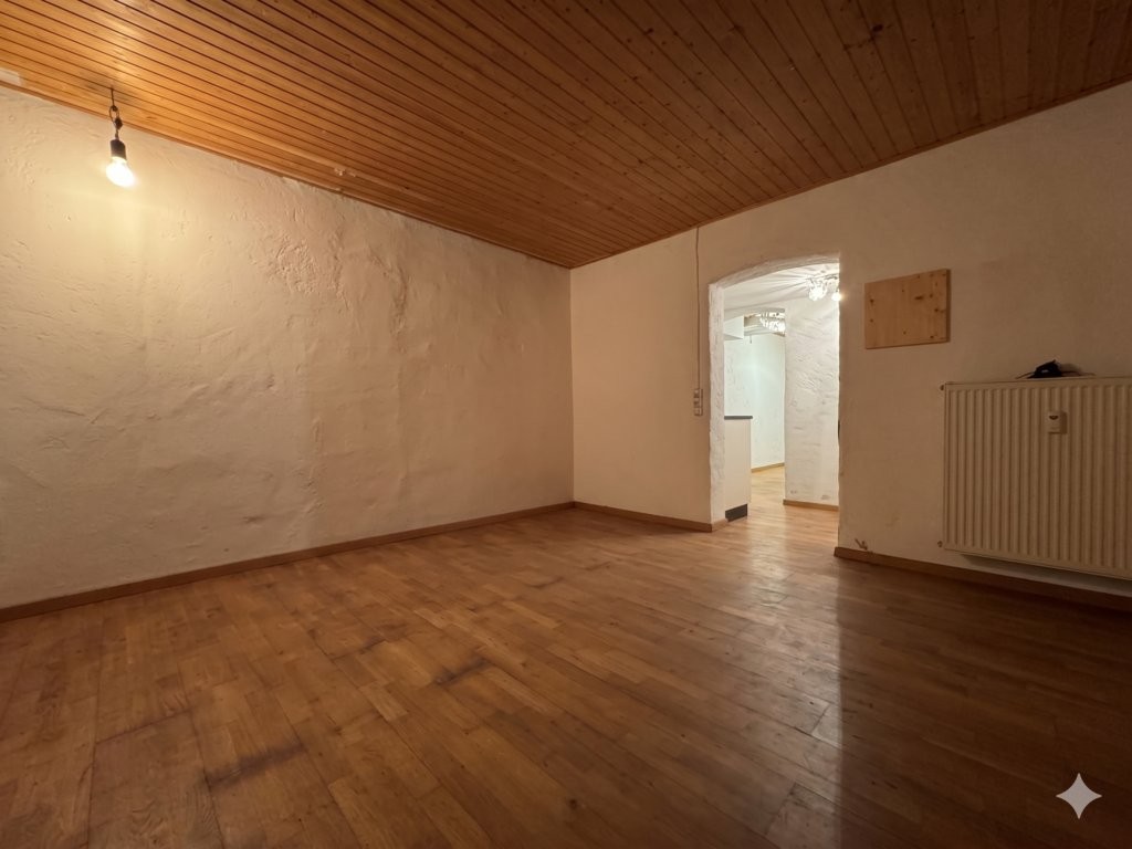 37m² storage room