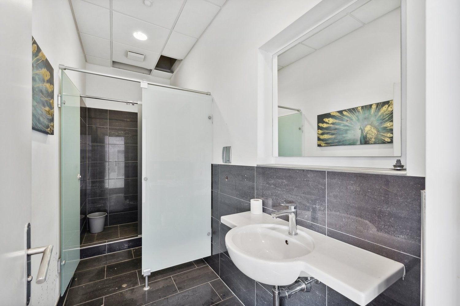 13270m² office