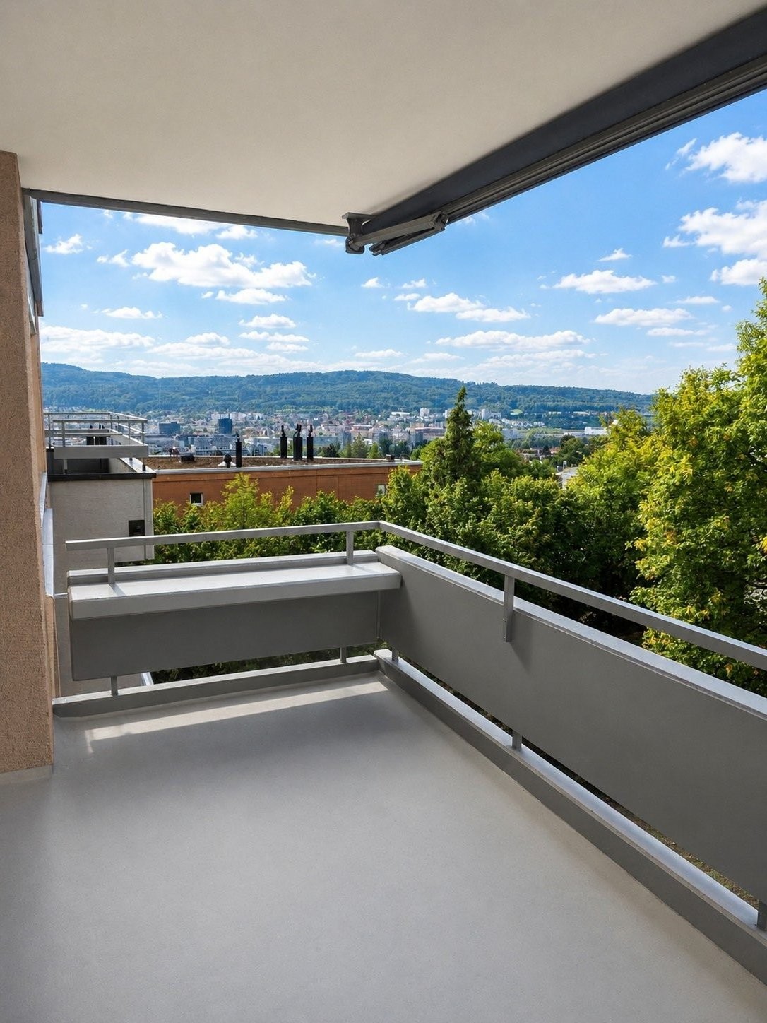 Appartamento attico di 3 ½ locali