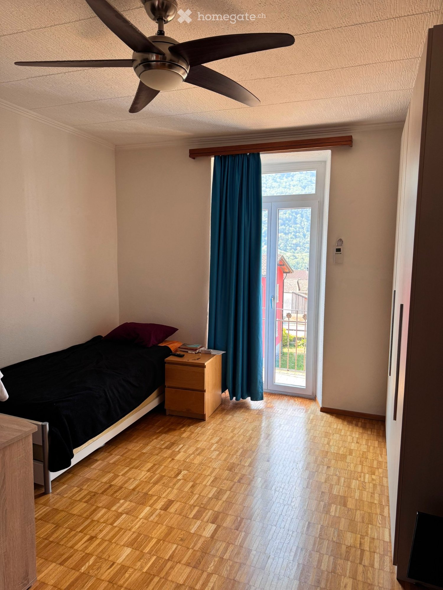 1 room single room
