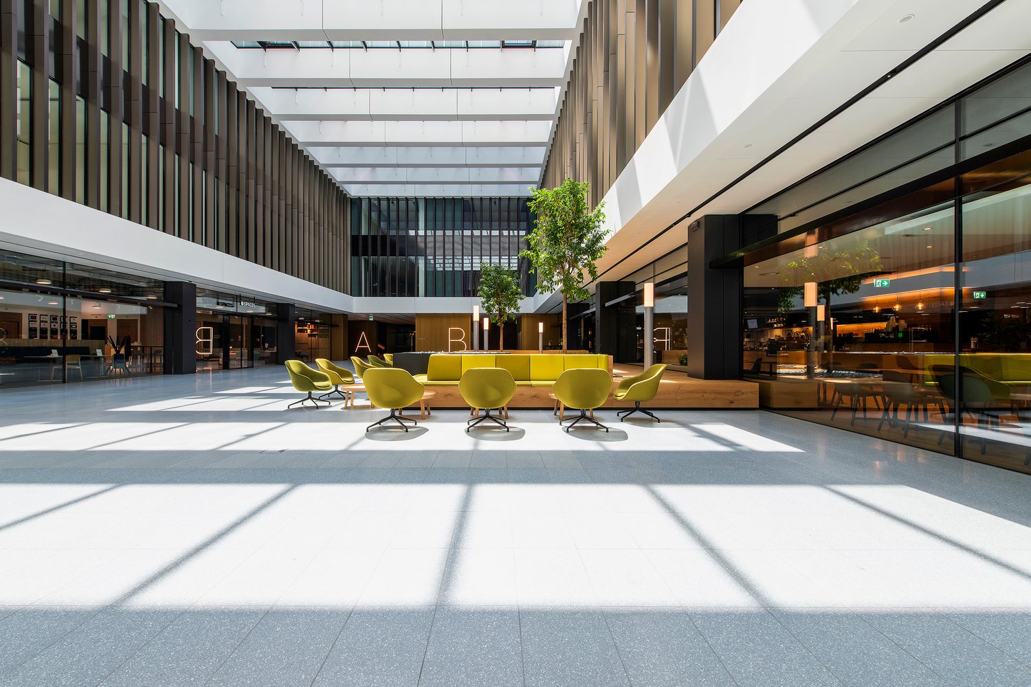 1183m² ufficio