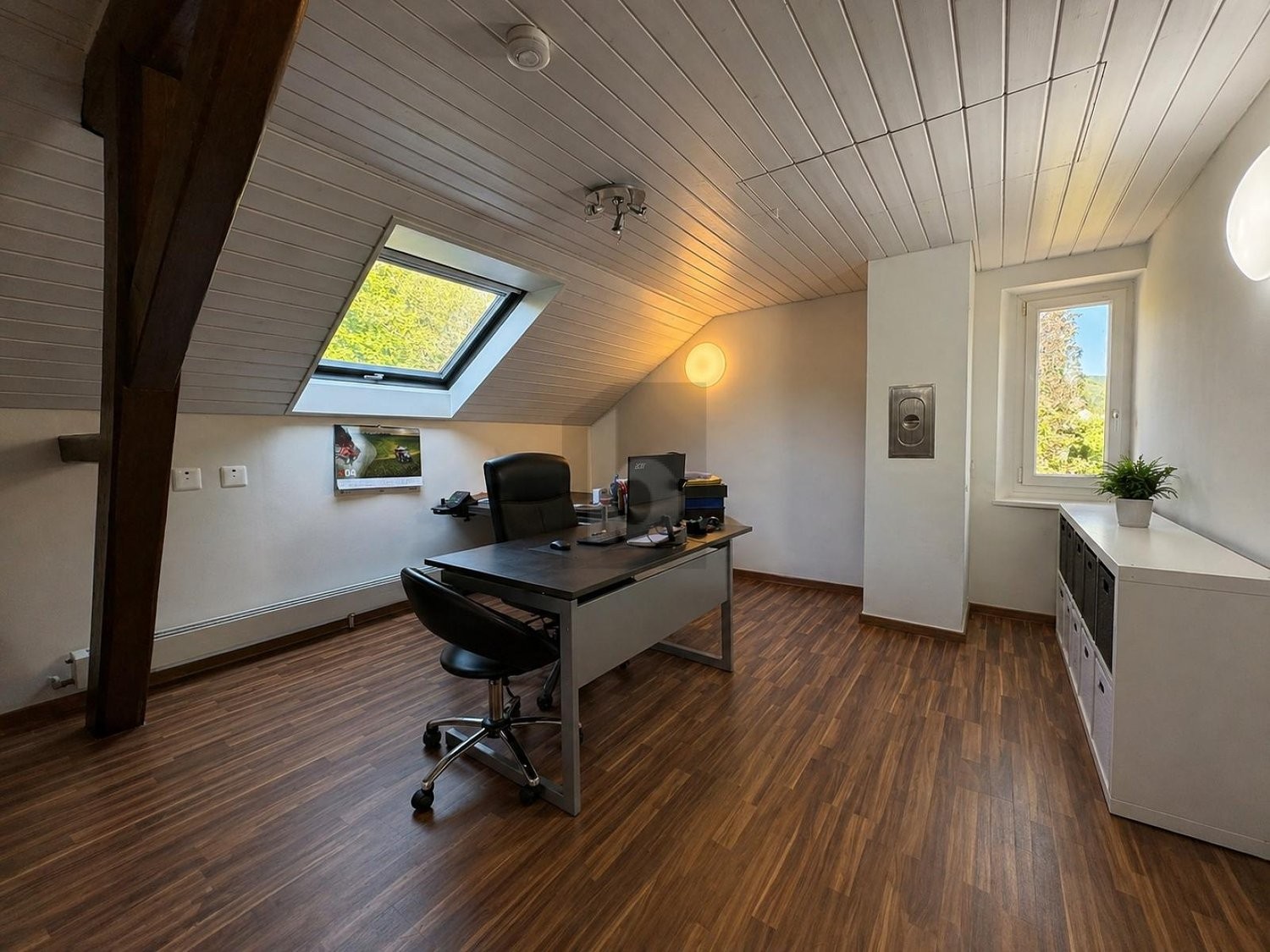 casa colonica con 8 locali
