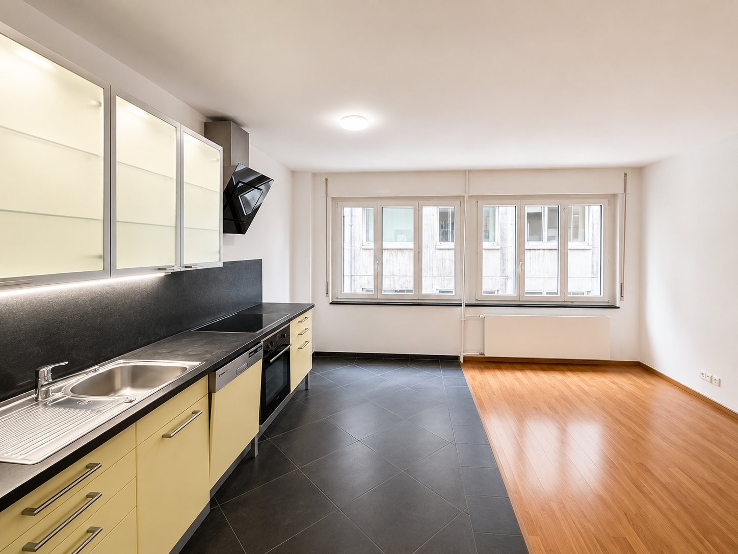 3 rooms apartment
