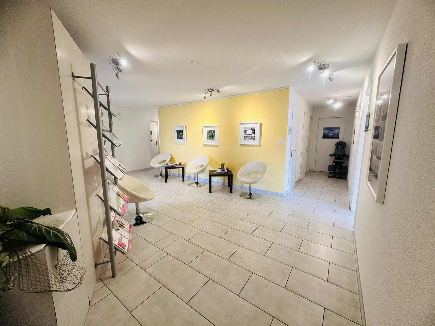 28m² office