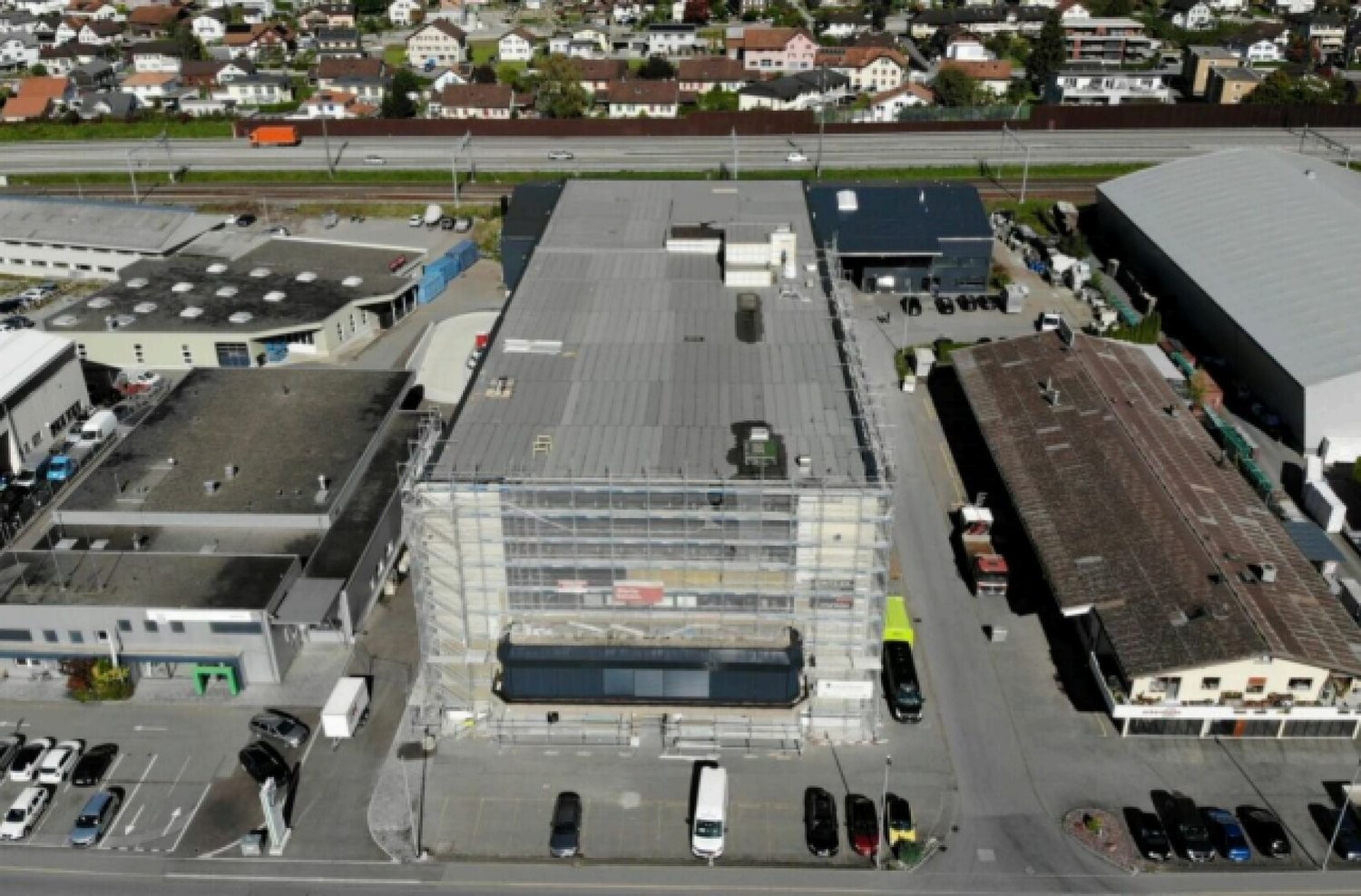 796m² ufficio