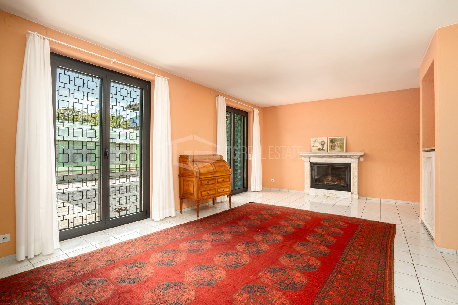 6 rooms single house