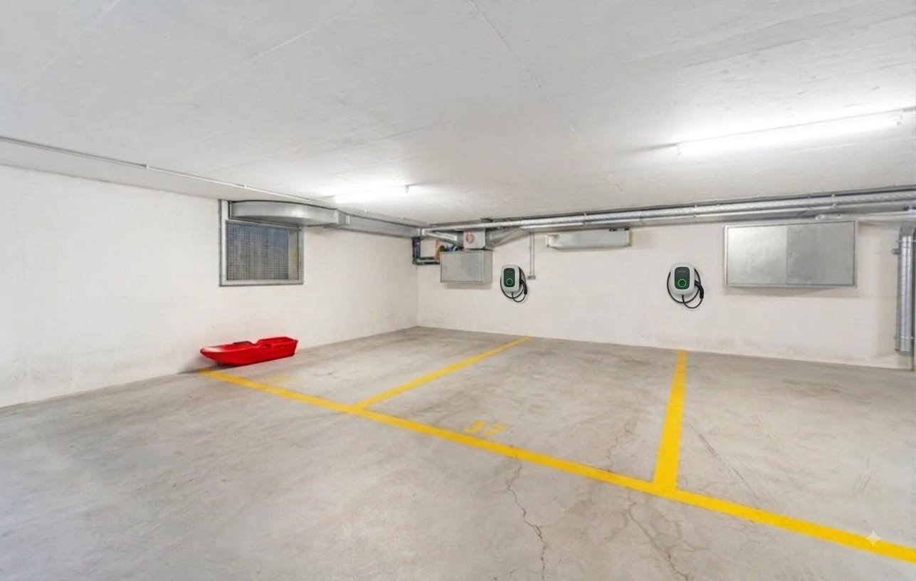5 rooms apartment