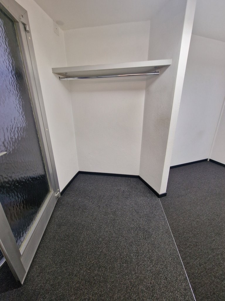 109m² office